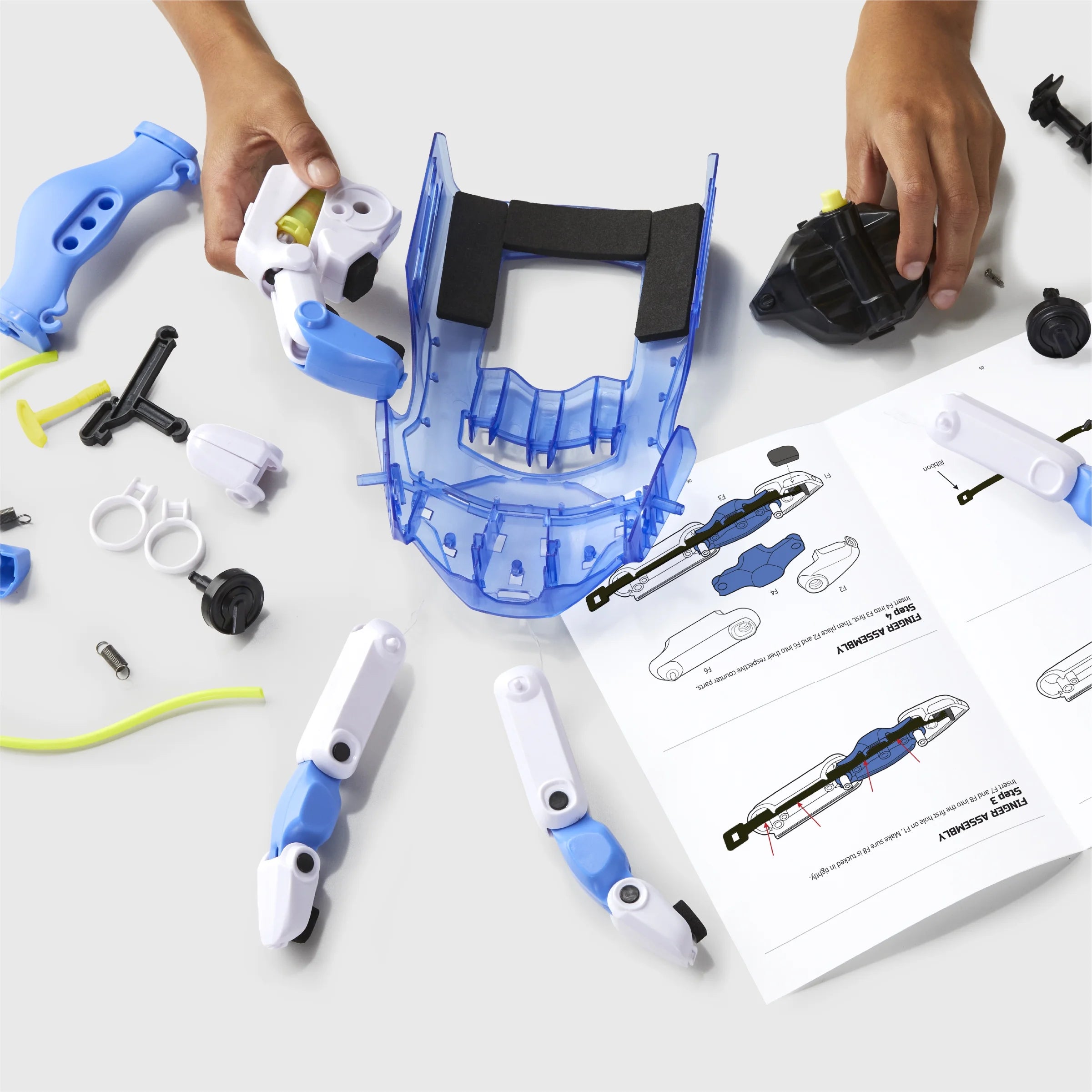 Bionic Hand DIY Hydraulic Build Kit, Wearable Robotic Hand for STEM Learning
